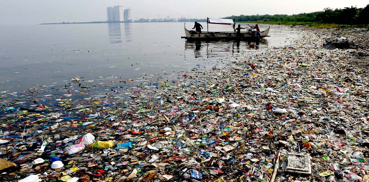 Manilla Bay garbage