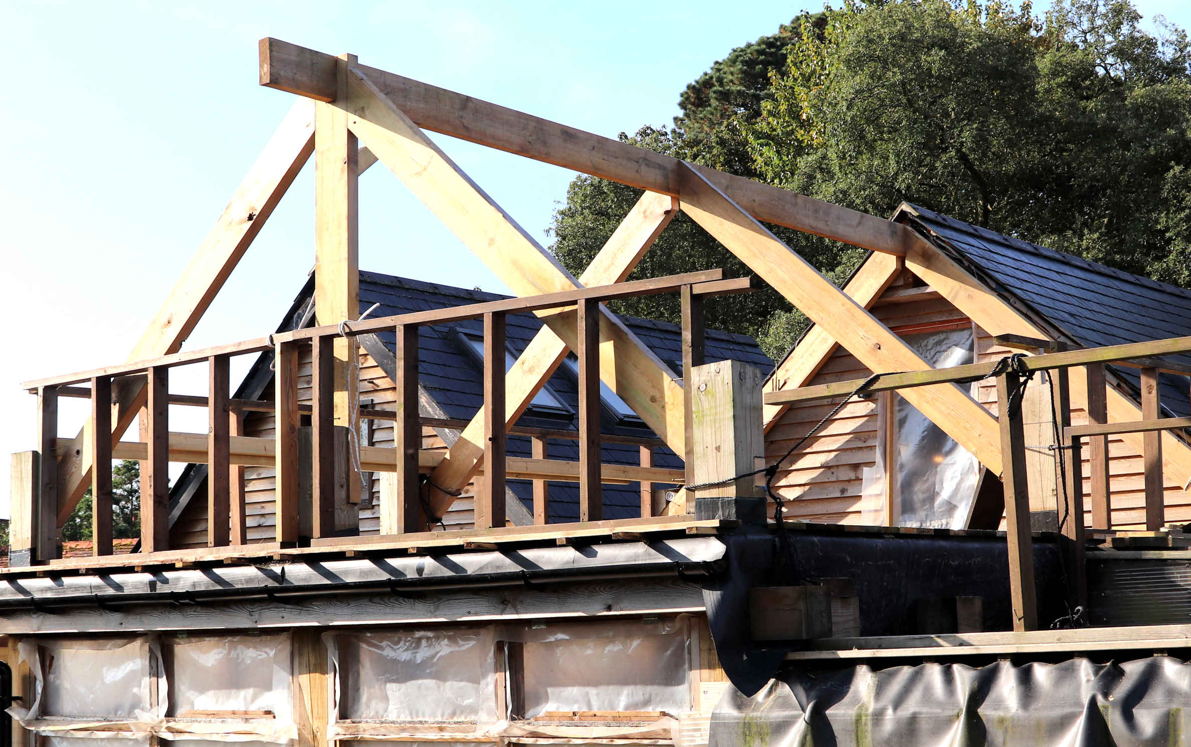 Sturdy timber frames replicating the originals from 1909.