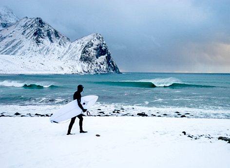 Surfing in the Arctic swells